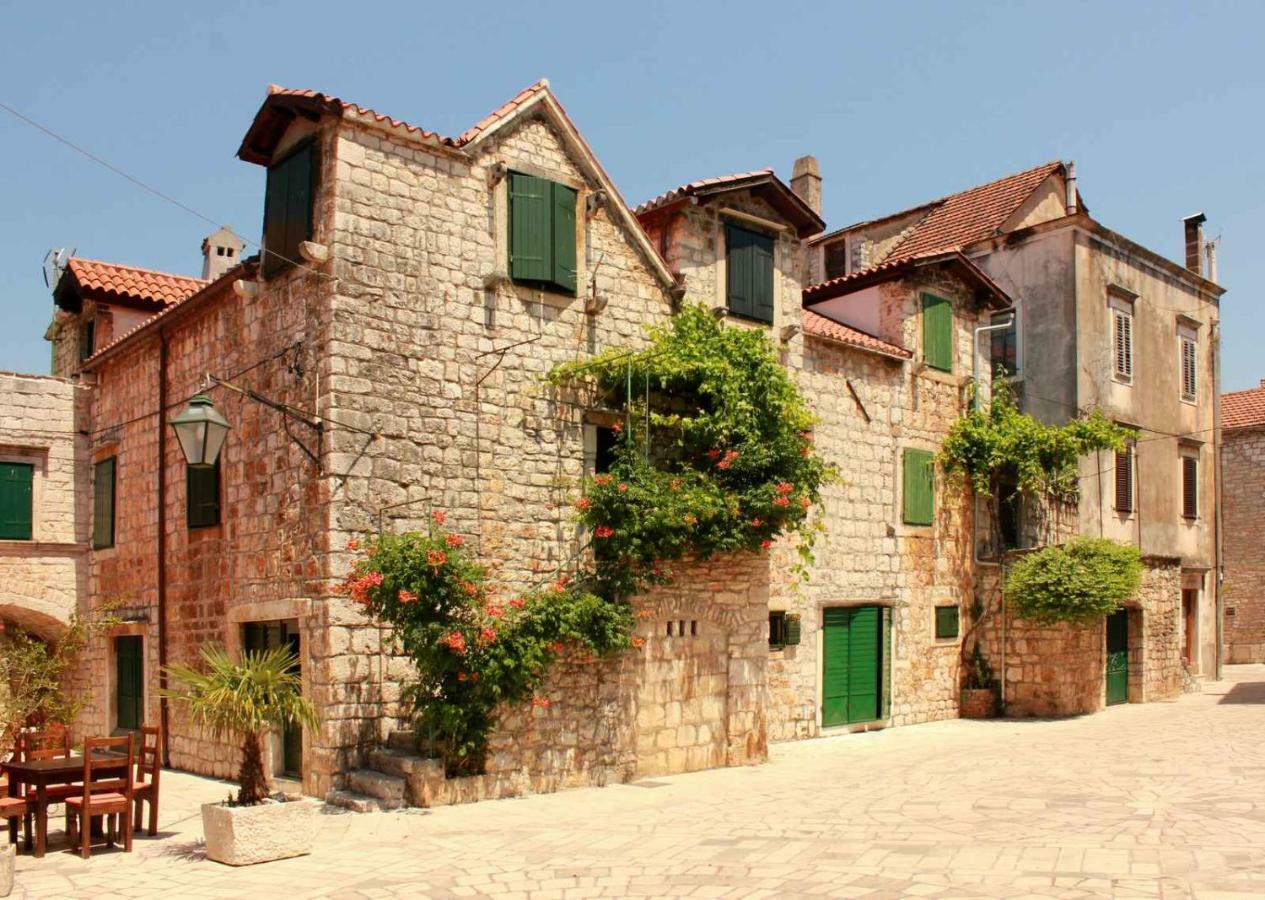 Mediteran Apartman *